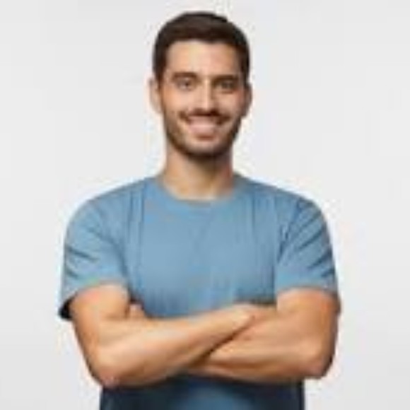 nicolaos647929